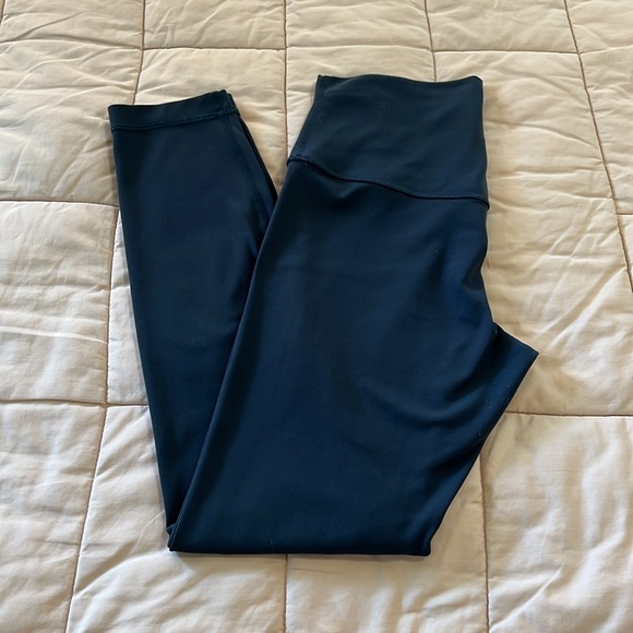 Lululemon dark teal 7/8 length align leggings - Picture 3 of 5